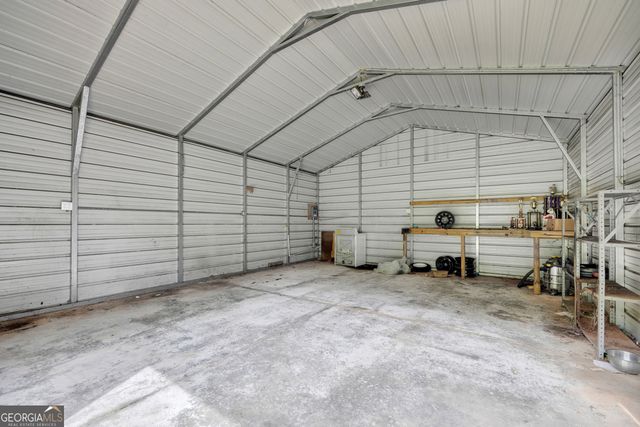 35 Jordan Loop, Toccoa, GA 30577
