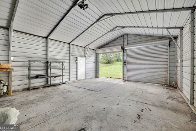 35 Jordan Loop, Toccoa, GA 30577
