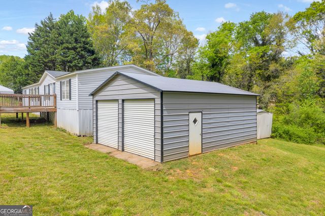 35 Jordan Loop, Toccoa, GA 30577