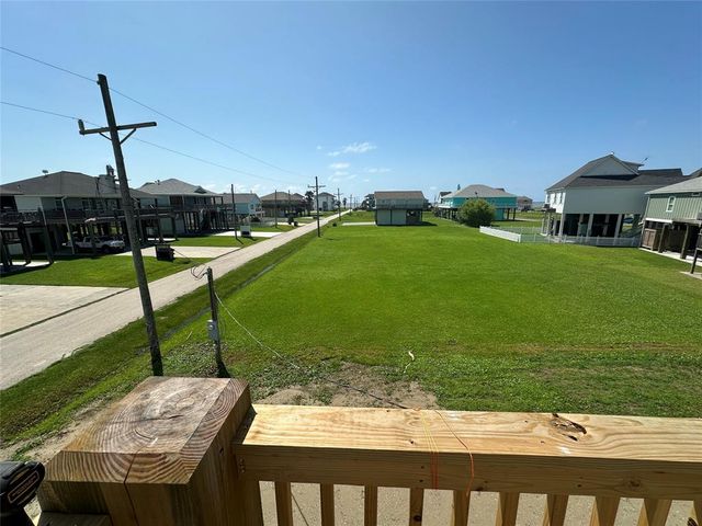 969 Bahama Road, Crystal Beach, TX 77650