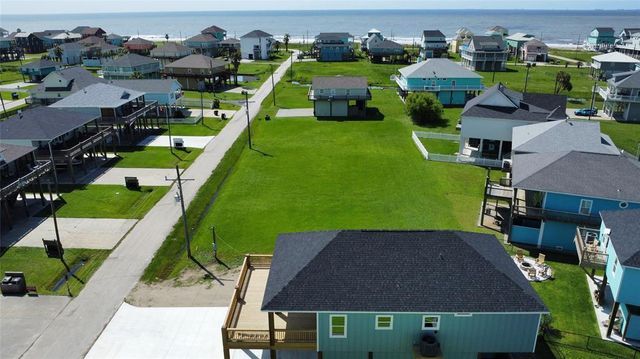969 Bahama Road, Crystal Beach, TX 77650