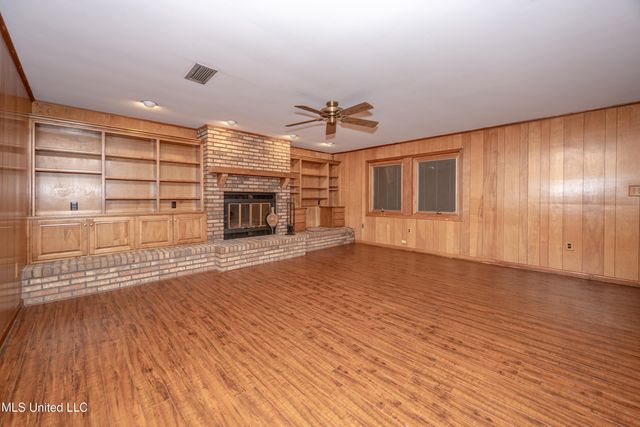 3109 Holly Drive, Gautier, MS 39553