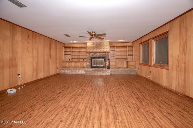 3109 Holly Drive, Gautier, MS 39553