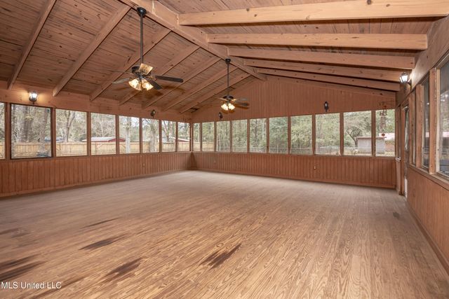 3109 Holly Drive, Gautier, MS 39553