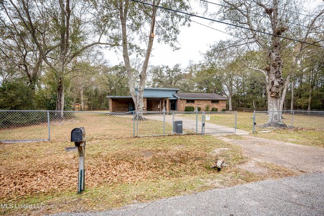 3109 Holly Drive, Gautier, MS 39553