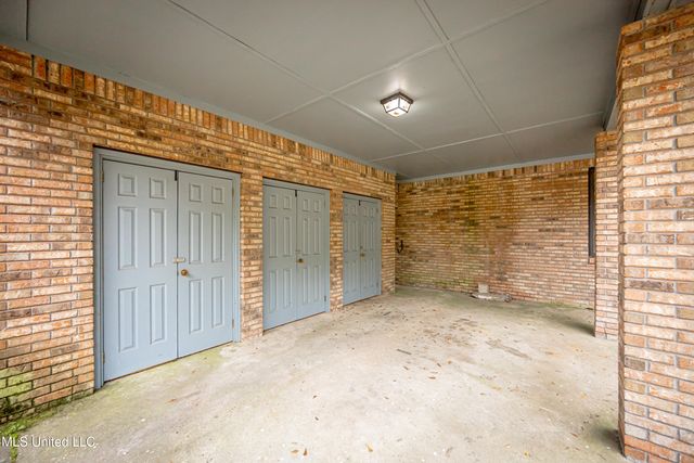 3109 Holly Drive, Gautier, MS 39553