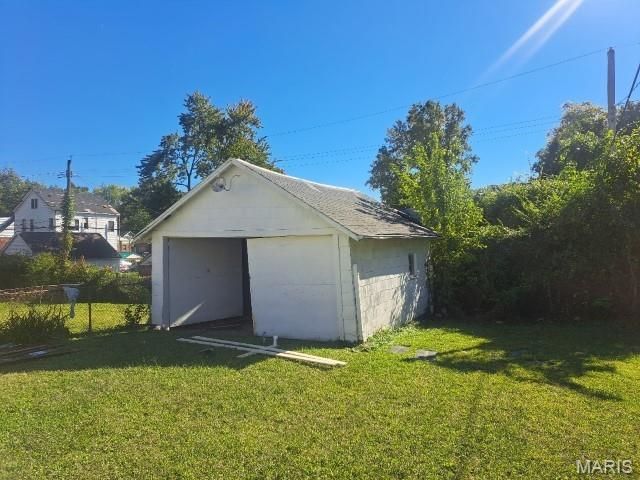 7232 Normandy Place, St Louis, MO 63121