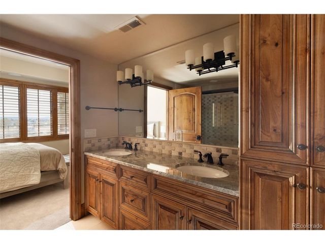 8802 Eagle Moon Way, Parker, CO 80134