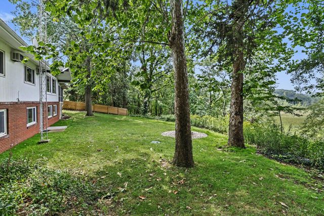 3206 W Valley View Drive, St. Joseph, MI 49085