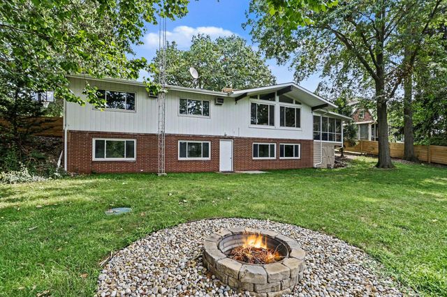 3206 W Valley View Drive, St. Joseph, MI 49085