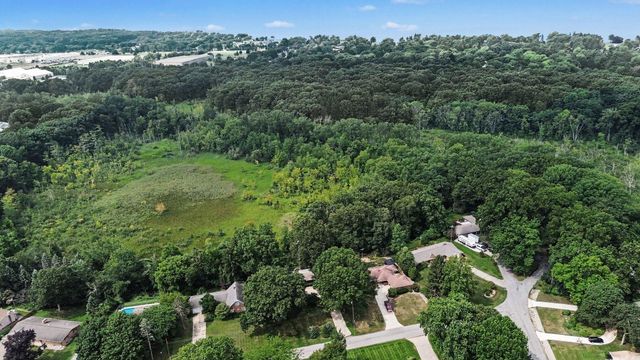 3206 W Valley View Drive, St. Joseph, MI 49085