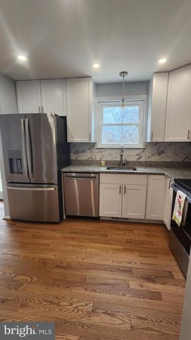 1050 BRIGHTLEAF DR, Arnold, MD 21012