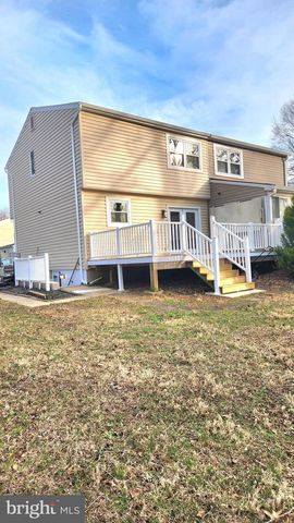 1050 BRIGHTLEAF DR, Arnold, MD 21012