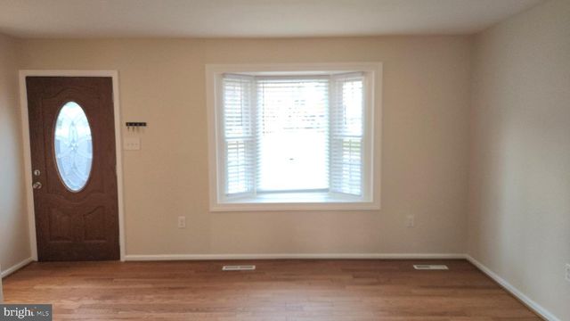 1050 BRIGHTLEAF DR, Arnold, MD 21012