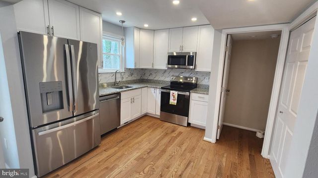 1050 BRIGHTLEAF DR, Arnold, MD 21012