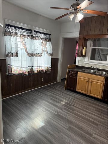 526 E 118th Street, Cleveland, OH 44108