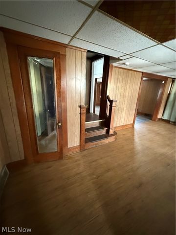 526 E 118th Street, Cleveland, OH 44108