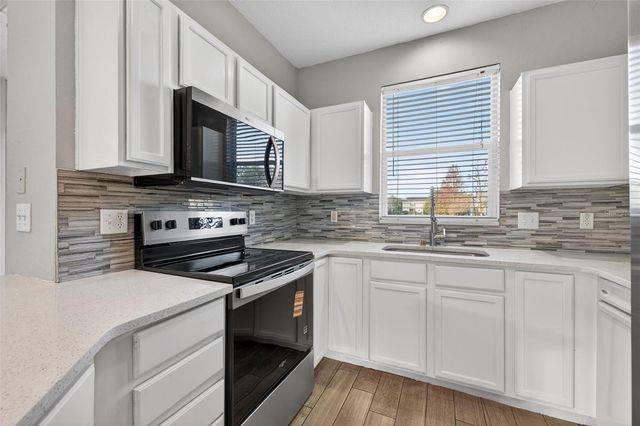 12343 COUNTRY WHITE CIRCLE, Tampa, FL 33635