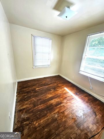117 Lake Drive, Griffin, GA 30223