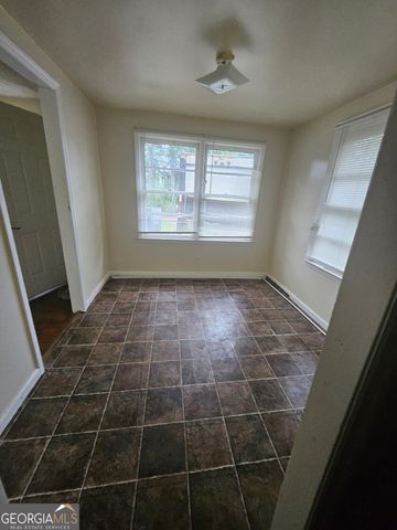 117 Lake Drive, Griffin, GA 30223
