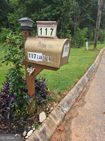 117 Lake Drive, Griffin, GA 30223