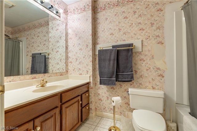 3445 Cornwall Drive, Canton, OH 44708