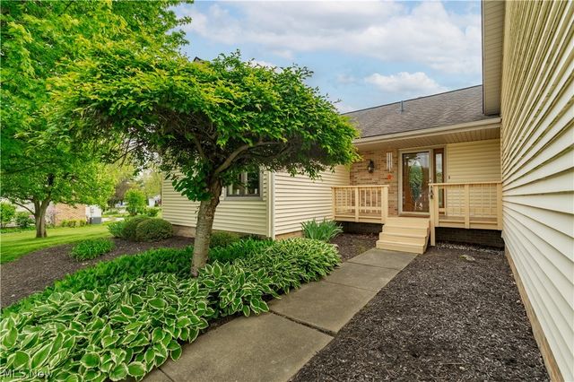 3445 Cornwall Drive, Canton, OH 44708
