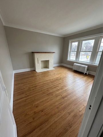 440 S Ridgeland Avenue 2S, Oak Park, IL 60302