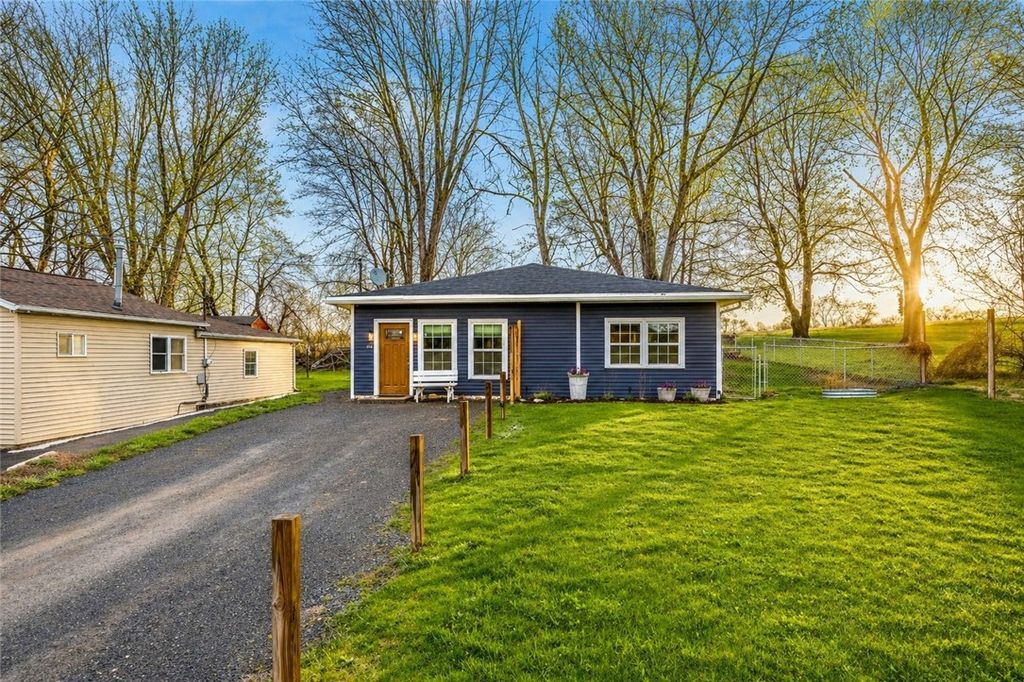 64 Pease Road, Parma, NY 14559
