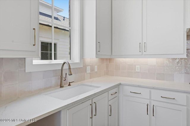 143 Water Street, Madison, MS 39110
