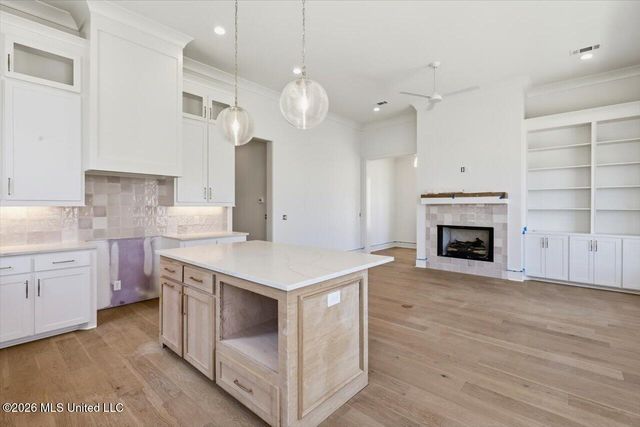 143 Water Street, Madison, MS 39110