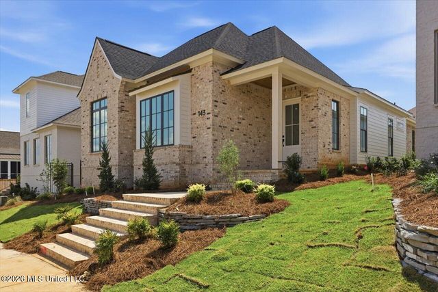 143 Water Street, Madison, MS 39110