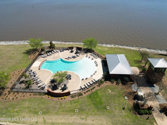 143 Water Street, Madison, MS 39110