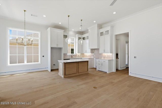 143 Water Street, Madison, MS 39110