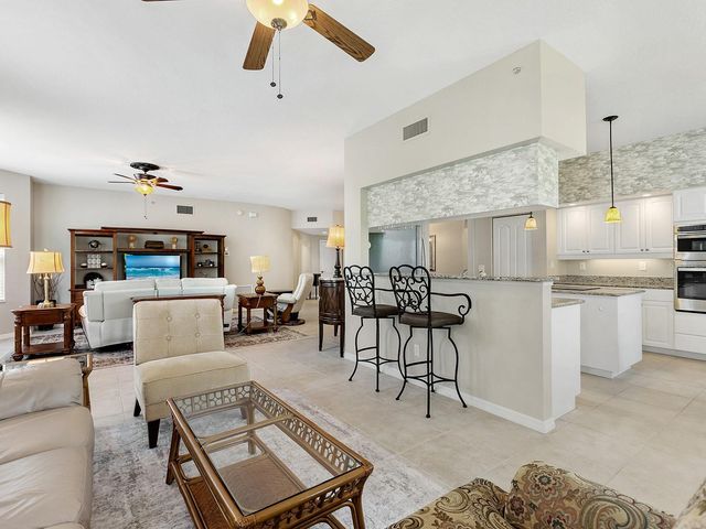 1730 CELTIC DRIVE 102, Venice, FL 34293