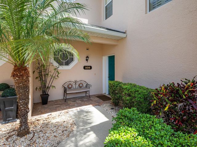 1730 CELTIC DRIVE 102, Venice, FL 34293