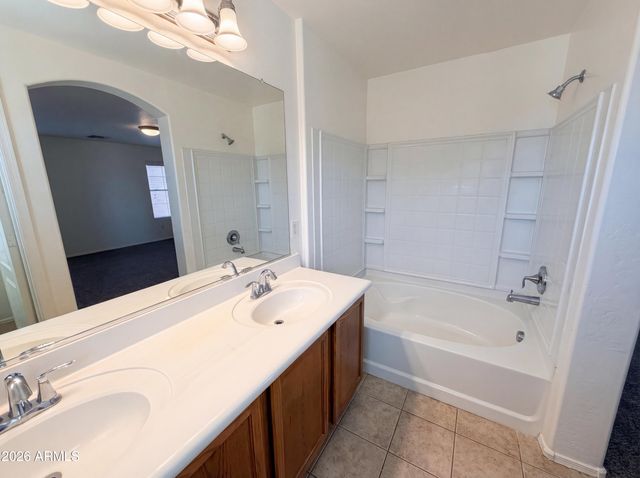 2030 N 78TH Glen, Phoenix, AZ 85035