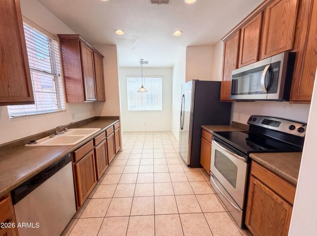 2030 N 78TH Glen, Phoenix, AZ 85035