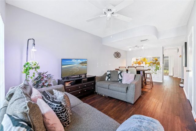 11000 Middle Golf Court, Tamarac, FL 33321