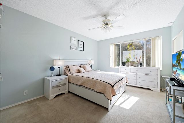 11000 Middle Golf Court, Tamarac, FL 33321