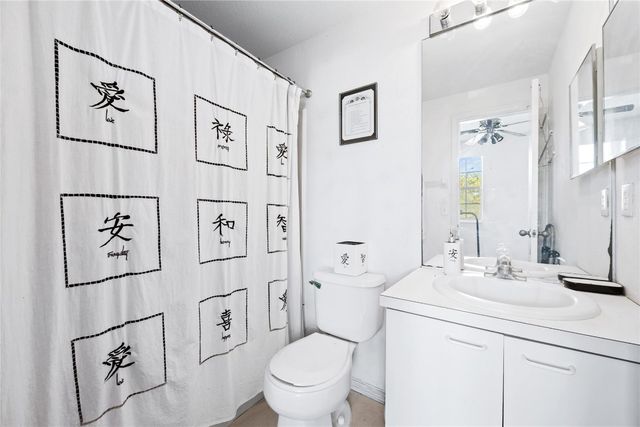 11000 Middle Golf Court, Tamarac, FL 33321