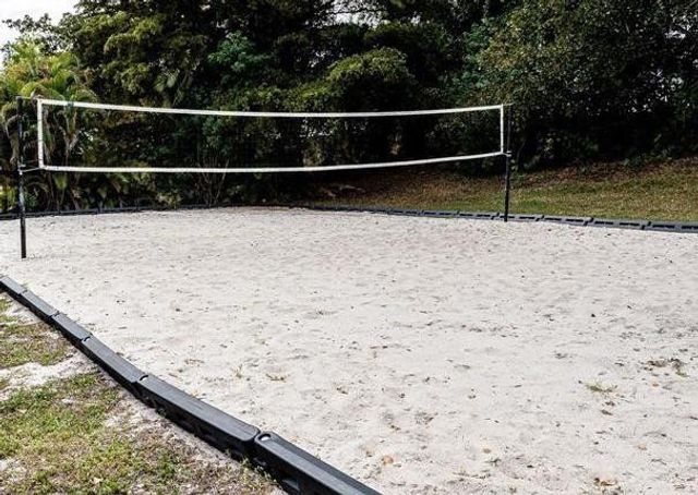 11000 Middle Golf Court, Tamarac, FL 33321