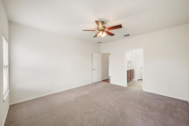 921 Winged Foot, Corsicana, TX 75110