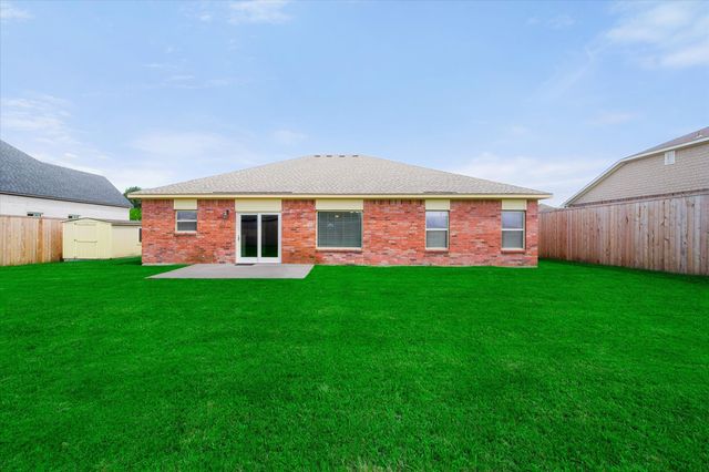 921 Winged Foot, Corsicana, TX 75110