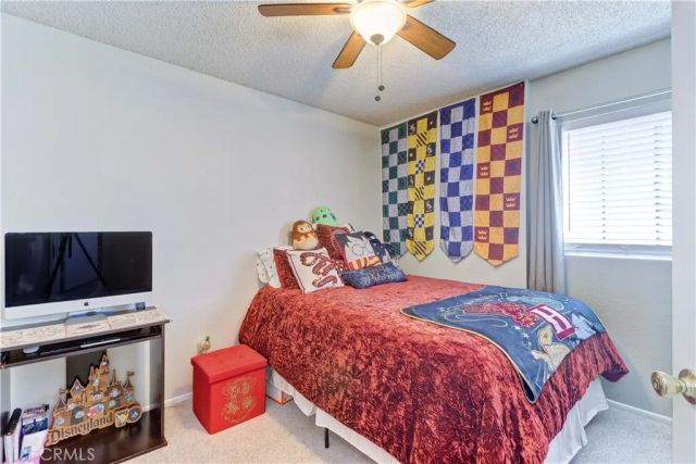 1902 W Westwind, Colton, CA 92324