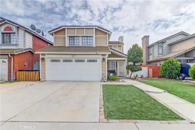 1902 W Westwind, Colton, CA 92324