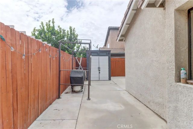 1902 W Westwind, Colton, CA 92324