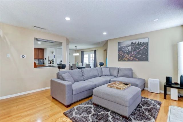 1902 W Westwind, Colton, CA 92324