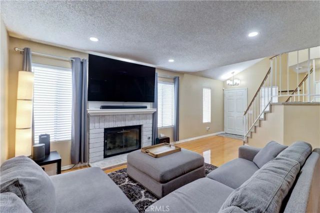 1902 W Westwind, Colton, CA 92324