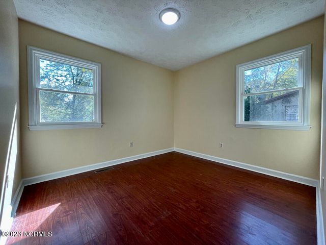 3804 Brandywine Drive, New Bern, NC 28562